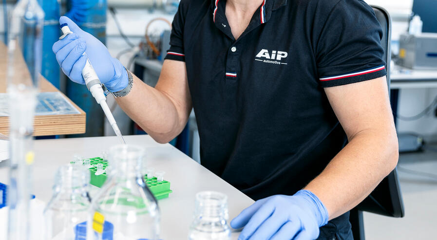 Folgen Sie uns auf LinkedIn