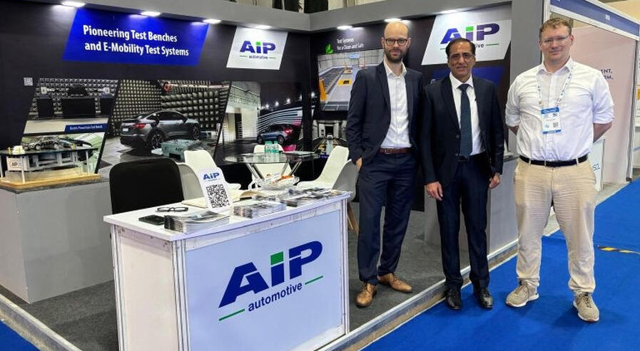 Folgen Sie uns auf LinkedIn