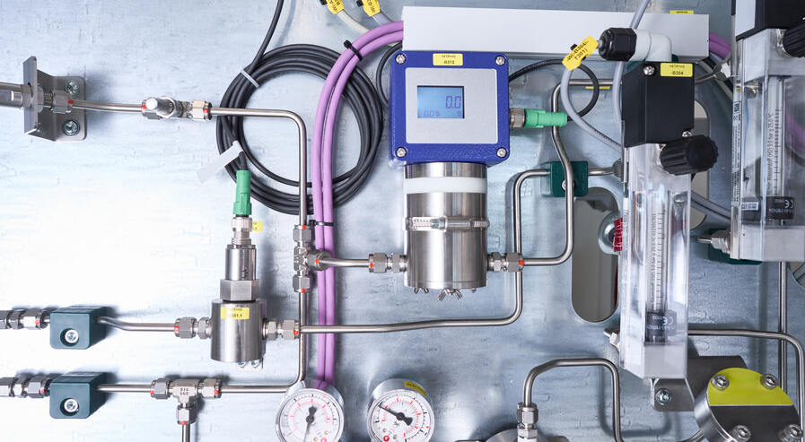 Tank- und Zellenprüfaufbau