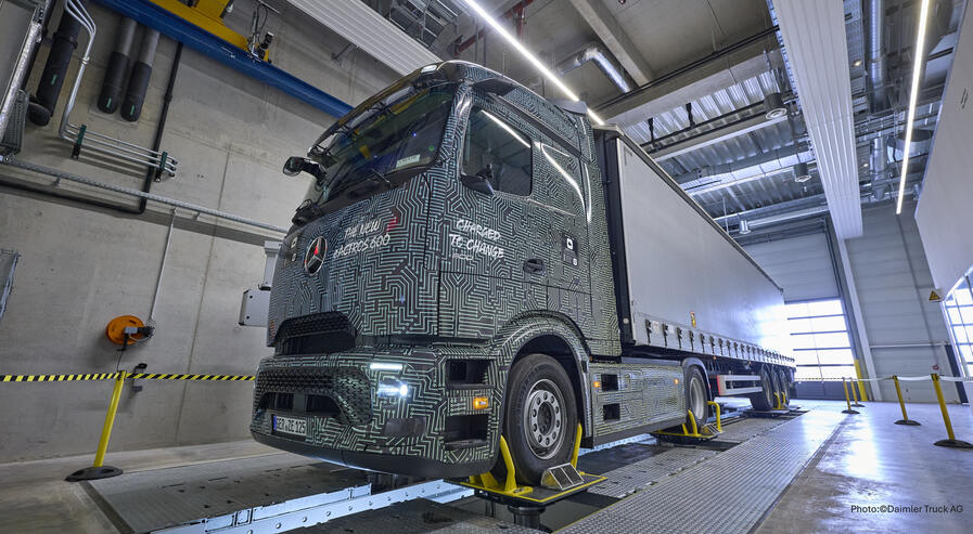Innovativer Lkw‑Testbetrieb