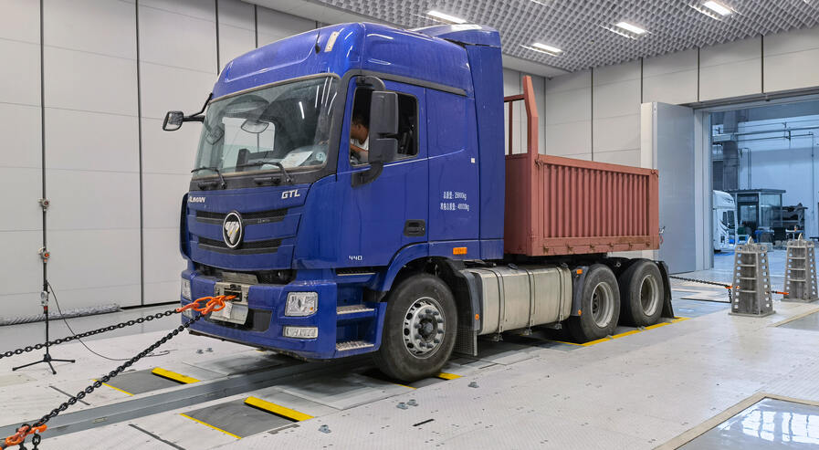 Schwerlast-Prüfstand für Lkw, Busse und Spezialfahrzeuge