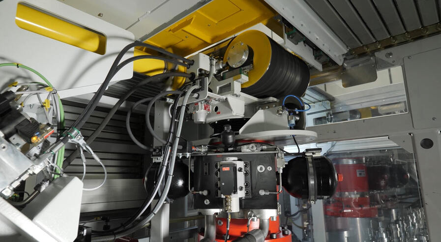 Mechanical test bench drive