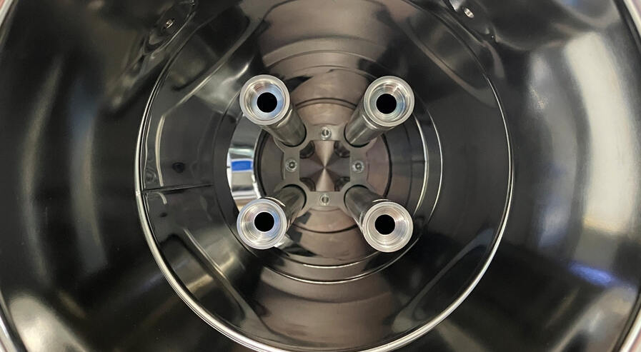 Vehicle exhaust analysis measuring devices