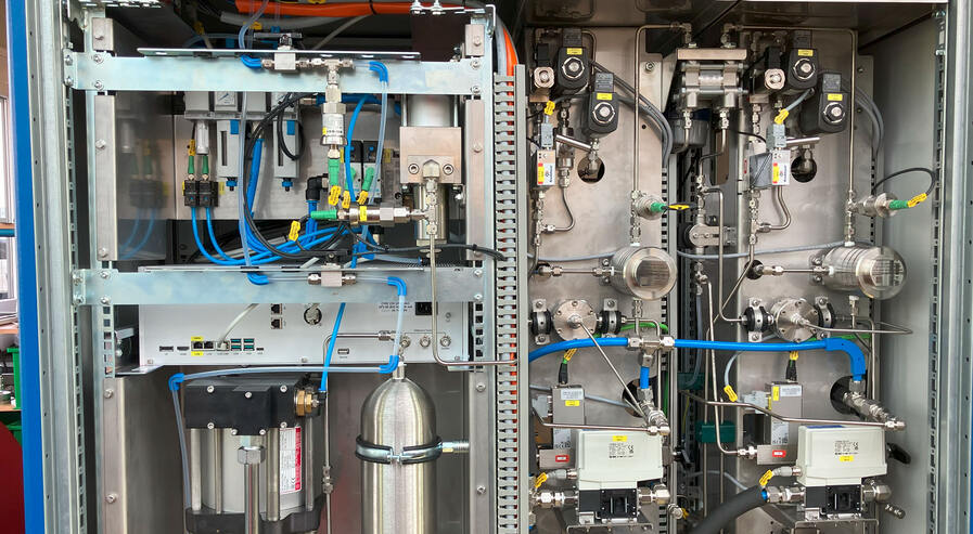 持続可能なエネルギー生成 – 電解槽のための試験環境